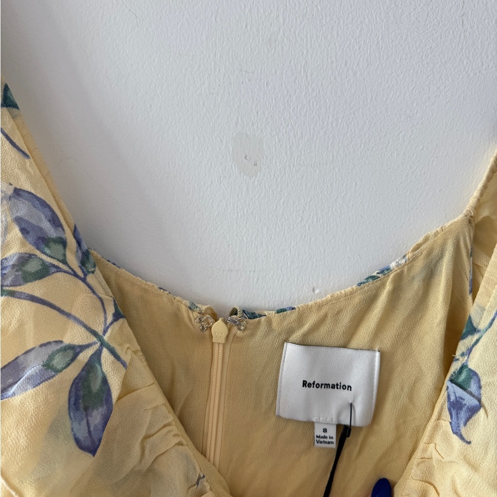 REFORMATION Tripoli Dress in New Day 8 - Picture 8 of 9